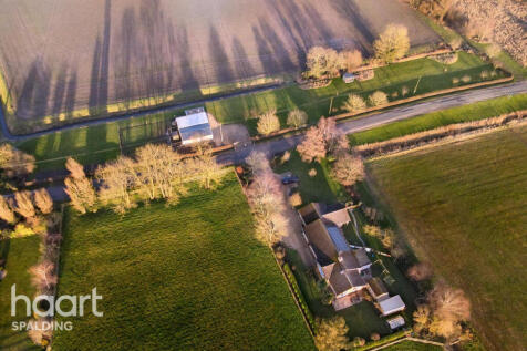 5 bedroom bungalow for sale