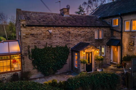 3 bedroom cottage for sale