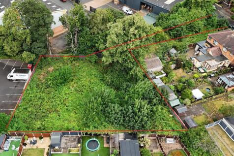 Park Avenue, Nuneaton Plot for sale
