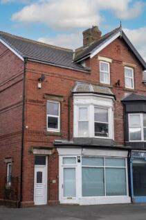 5 bedroom semi-detached house for sale