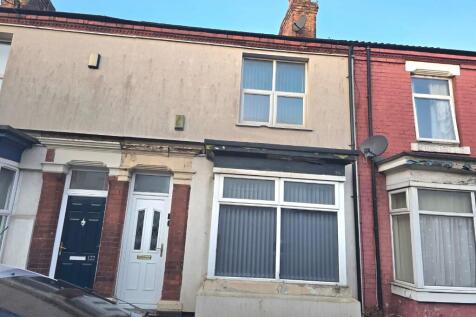 4 bedroom terraced house for sale