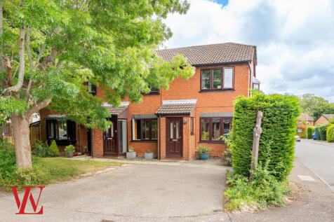 2 bedroom end of terrace house for sale