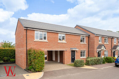 2 bedroom coach house for sale