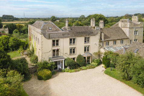 9 bedroom country house for sale