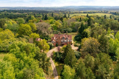 10 bedroom detached house for sale