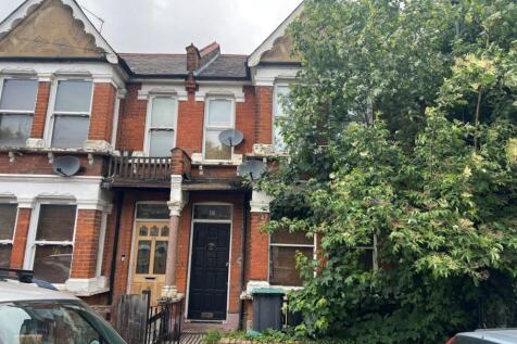 Radley Road, London N17 2 bed apartment for sale