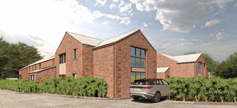 4 bedroom end of terrace house for sale