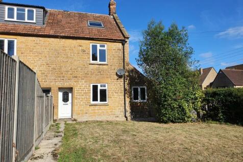 Compton Road, South Petherton, TA13 2 bed semi