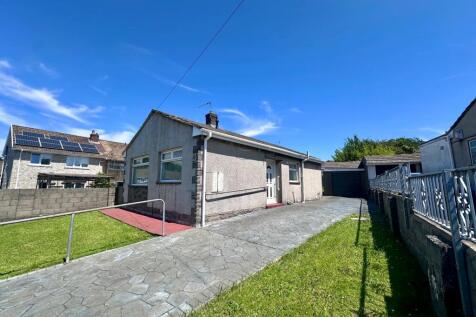 2 bedroom bungalow for sale
