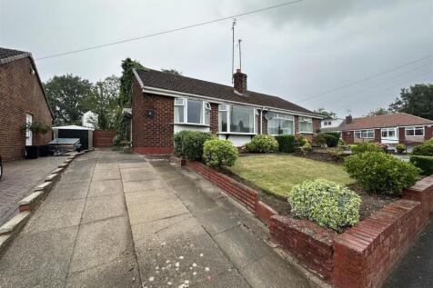 2 bedroom semi-detached bungalow for sale