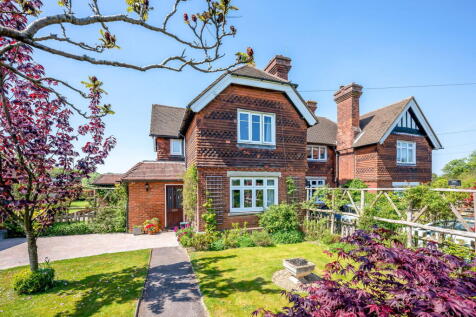 Chevening Lane, Sevenoaks TN14 5 bed semi