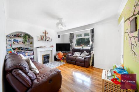 New Road, Dagenham 3 bed terraced house for sale