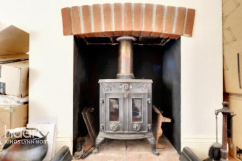 East Rudham PE31 6 bed detached house for sale