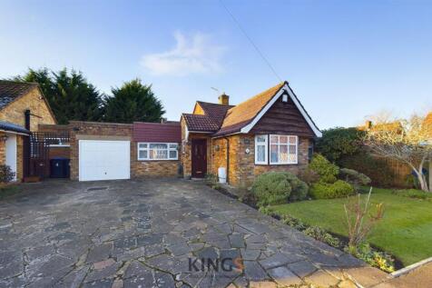 Fairview, Potters Bar EN6 2 bed detached bungalow for sale