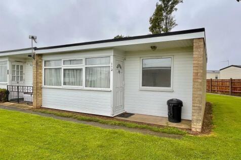 Sunbeach Holiday Park, California 2 bed chalet for sale