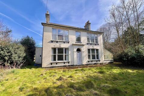 Yarmouth Road, Ormesby 5 bed detached house for sale
