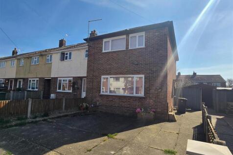 3 bedroom end of terrace house for sale