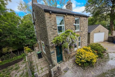 Walk Mill Road, Hayfield, SK22 4 bed detached house for sale