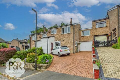 Howden Road, New Mills, SK22 4 bed link detached house for sale