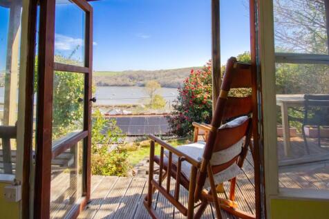 2 bedroom cottage for sale