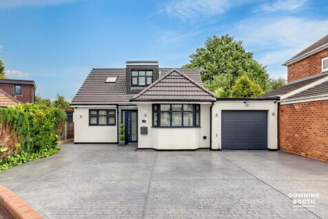 The Meadows, Walsall WS9 5 bed detached bungalow for sale