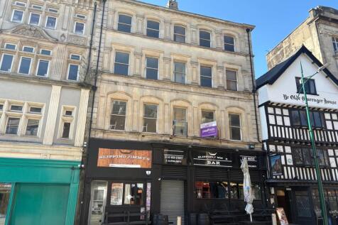 Terraced house for sale