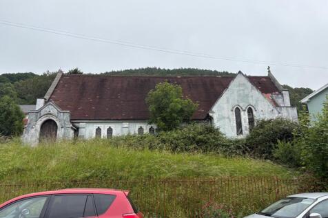 Detached house for sale