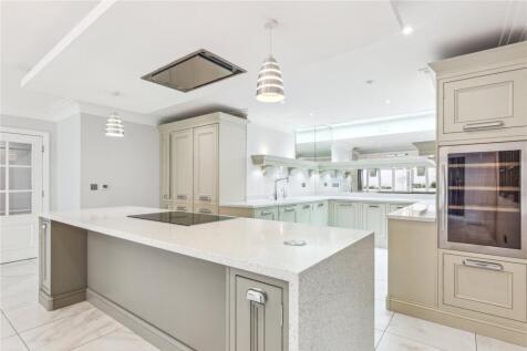 5 bedroom house for sale