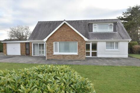Llandysul SA44 4 bed detached bungalow for sale