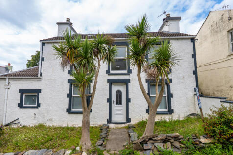 2 bedroom detached house for sale
