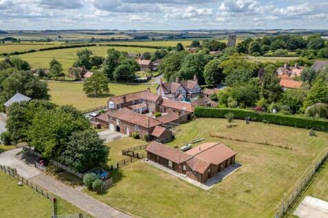 Main Street, Driffield YO25 House for sale