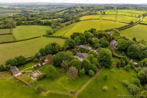 5 bedroom barn conversion for sale