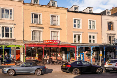 Flat 3, 135 Upper Mostyn Street... 2 bed flat for sale
