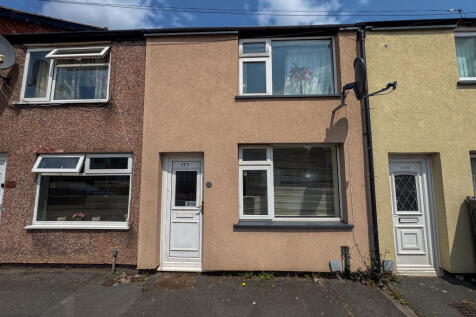 2 bedroom terraced house for sale