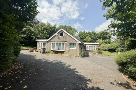 4 bedroom bungalow for sale