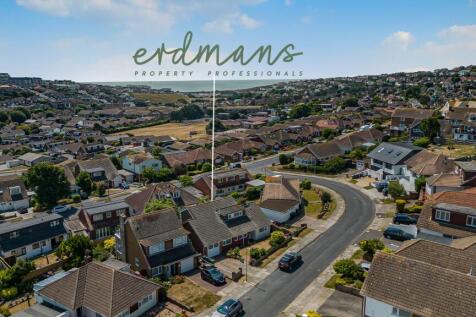 Winton Avenue, Saltdean, BN2 5 bed detached house for sale