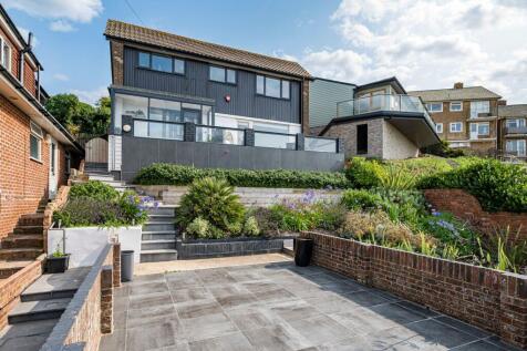 Hamsey Road, Saltdean, BN2 3 bed detached house for sale