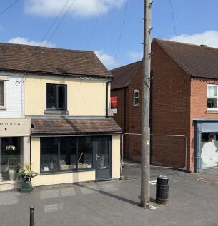 High Street, Wolverhampton WV7 Studio for sale
