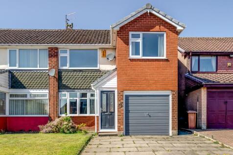 3 bedroom semi-detached house for sale
