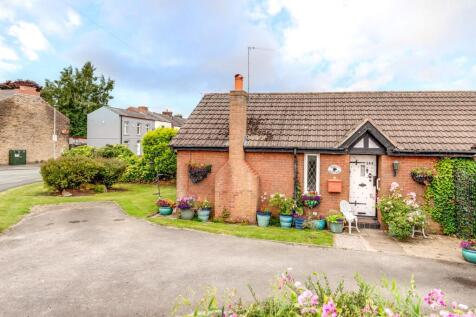 Almond Brook Road, Wigan WN6 1 bed detached house for sale