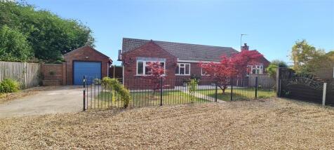 Detached bungalow for sale