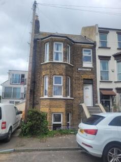 6 bedroom block of apartments for sale