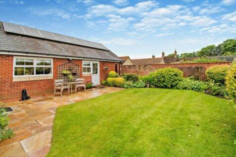 4 bedroom bungalow for sale