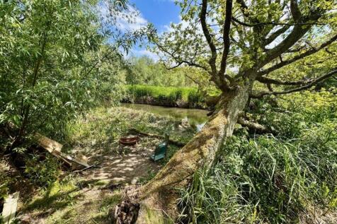 Land at, Hampshire Hatches Lane... Land for sale