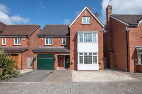 6 bedroom detached house for sale