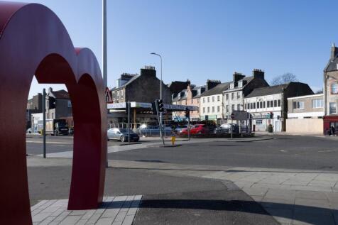 High Street, Kirkcaldy, KY1 2 bed flat for sale