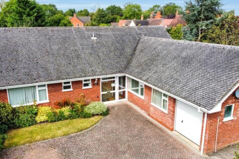 School Lane, Ladbroke, Southam... 4 bed detached bungalow for sale