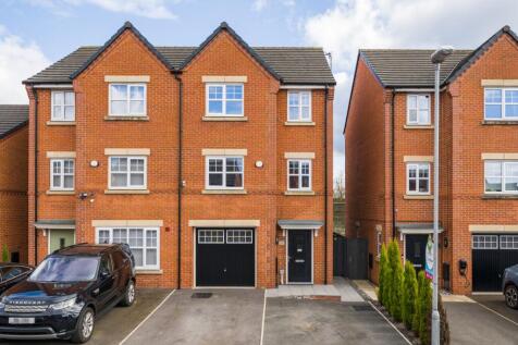 Waterhouses Street, Audenshaw... 4 bed semi