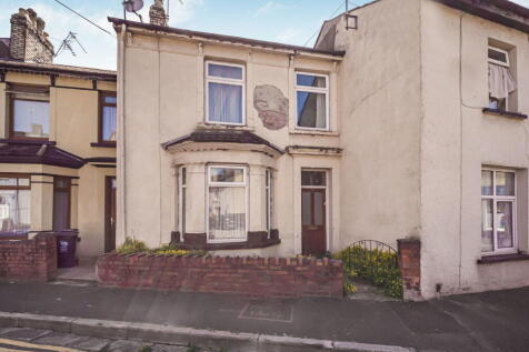 Fairoak Terrace, Newport NP19 3 bed terraced house for sale