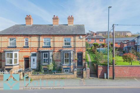 New Road, Newtown SY16 3 bed end of terrace house for sale